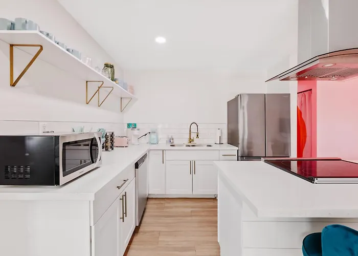 Holiday home House W Heated Pool & Games Scottsdale