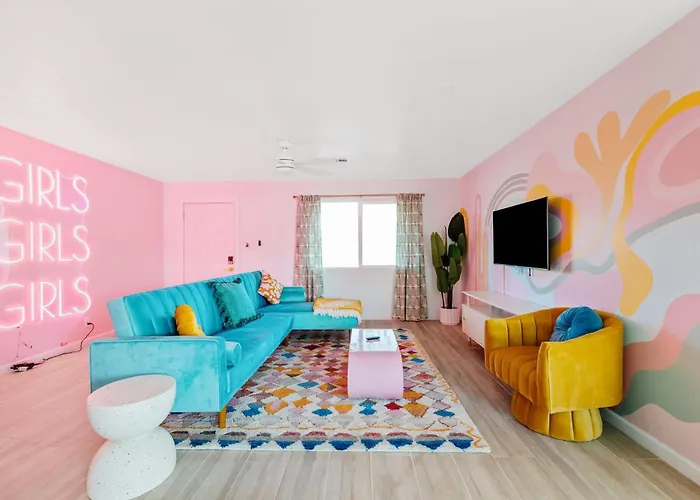 Holiday home House W Heated Pool & Games