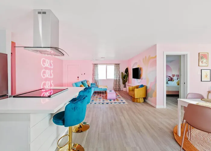House W Heated Pool & Games Holiday home Scottsdale