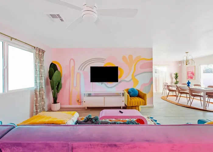 Holiday home House W Heated Pool & Games Scottsdale